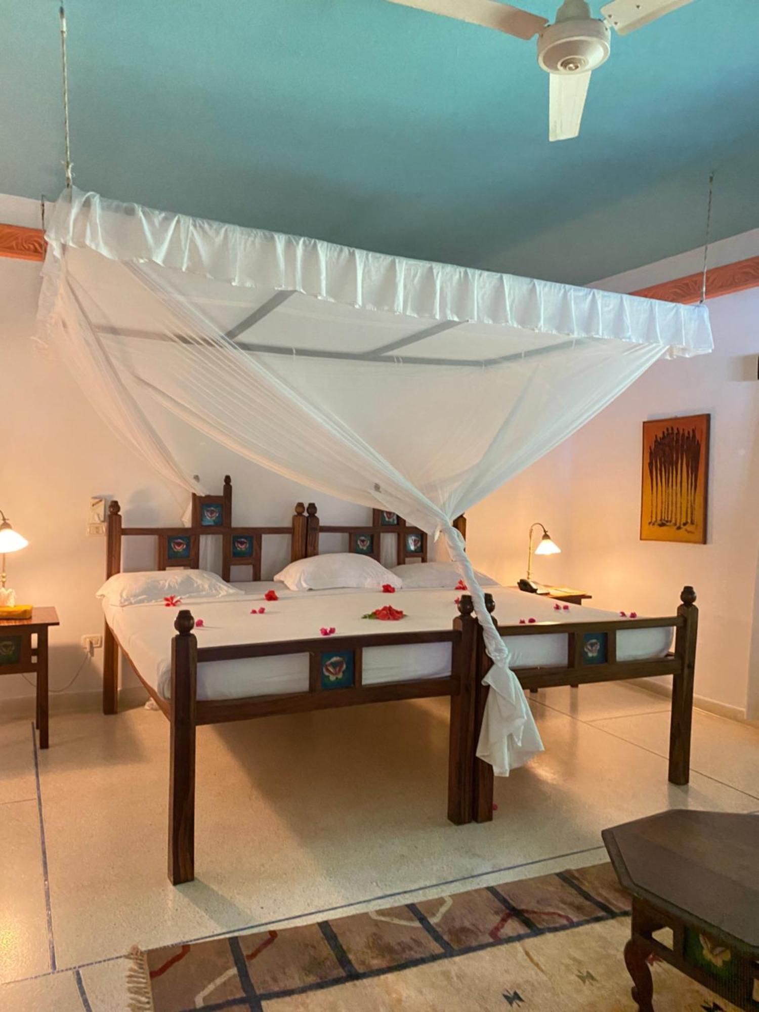 Kilili Baharini Resort & Spa Malindi Zimmer foto
