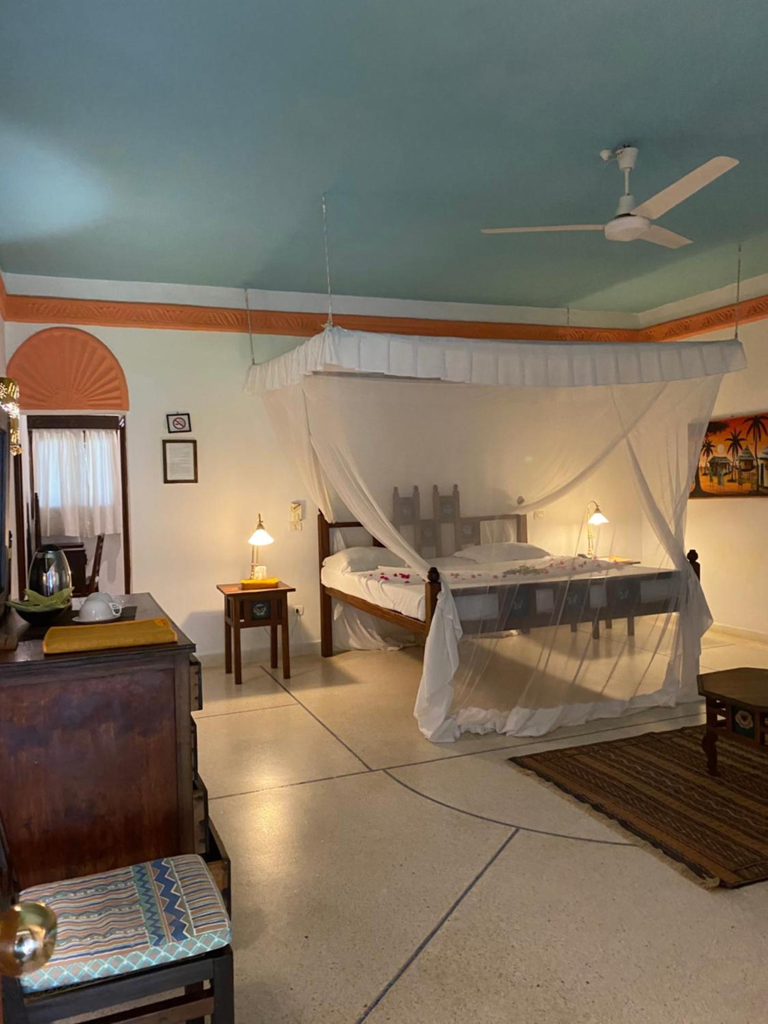 Kilili Baharini Resort & Spa Malindi Zimmer foto